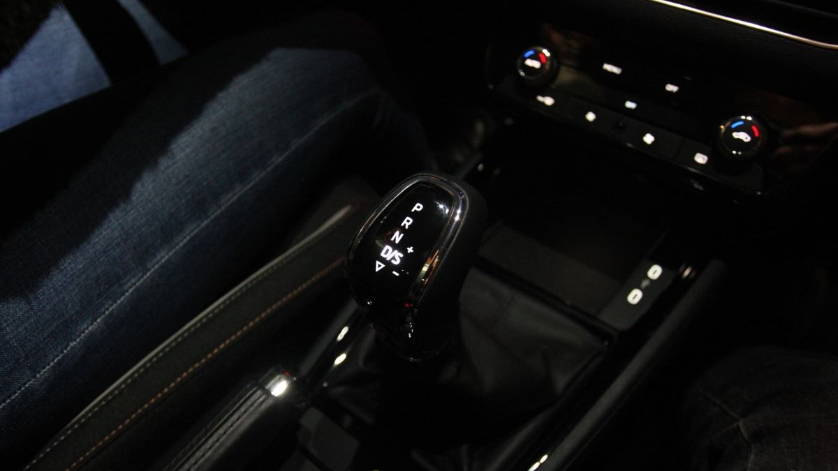 Μεταχειρισμένα: Χειροκίνητο ή αυτόματο κιβώτιο;