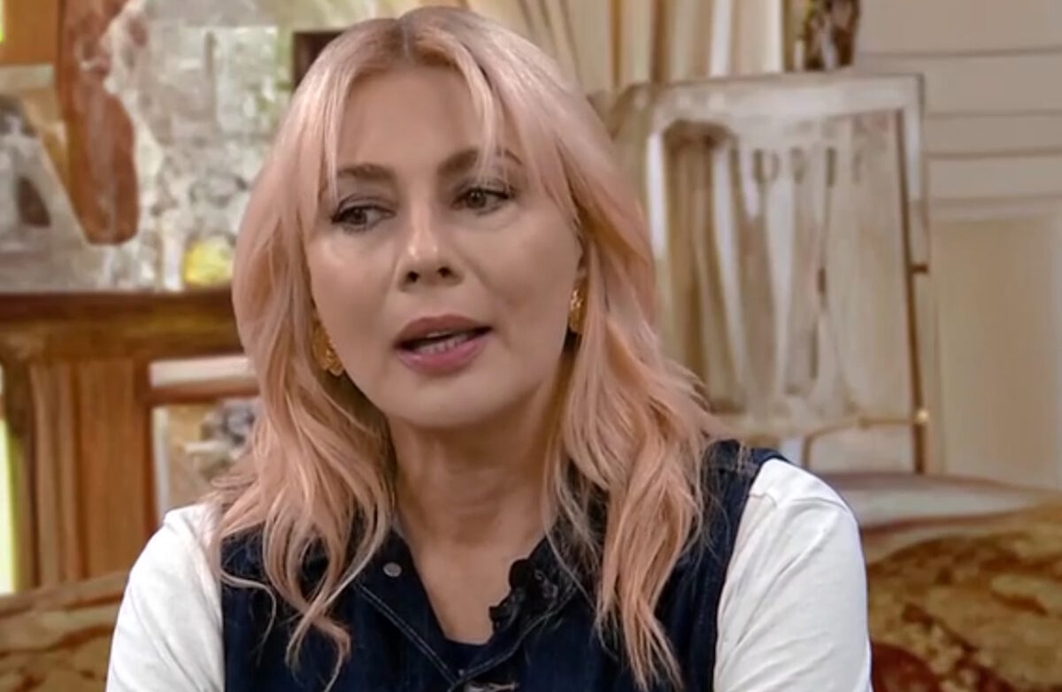 Σμαράγδα Καρύδη