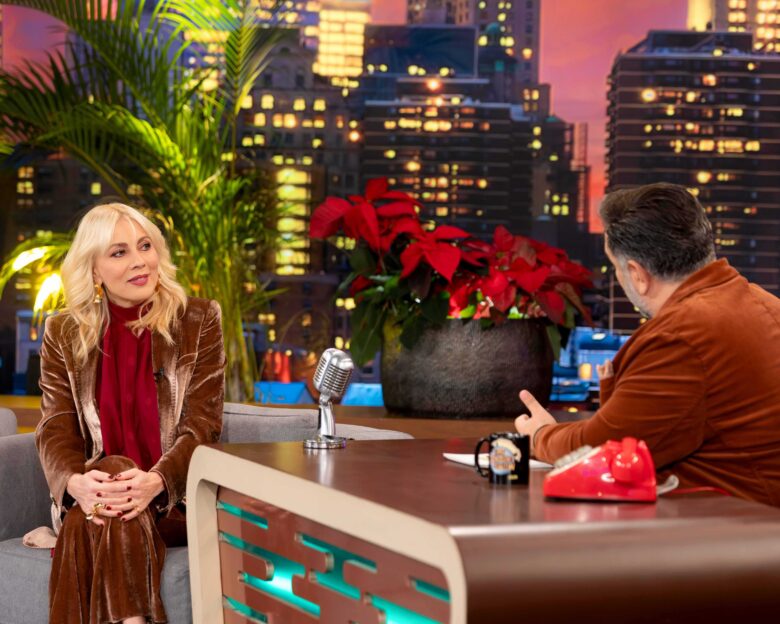 Σμαράγδα Καρύδη για τον Ντίνο Καρύδη: «Ήταν χαζομπαμπάς, δεν αναγνωρίστηκε το ταλέντο του»