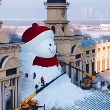 Ο χιονάνθρωπος - γίγαντας της Κίνας