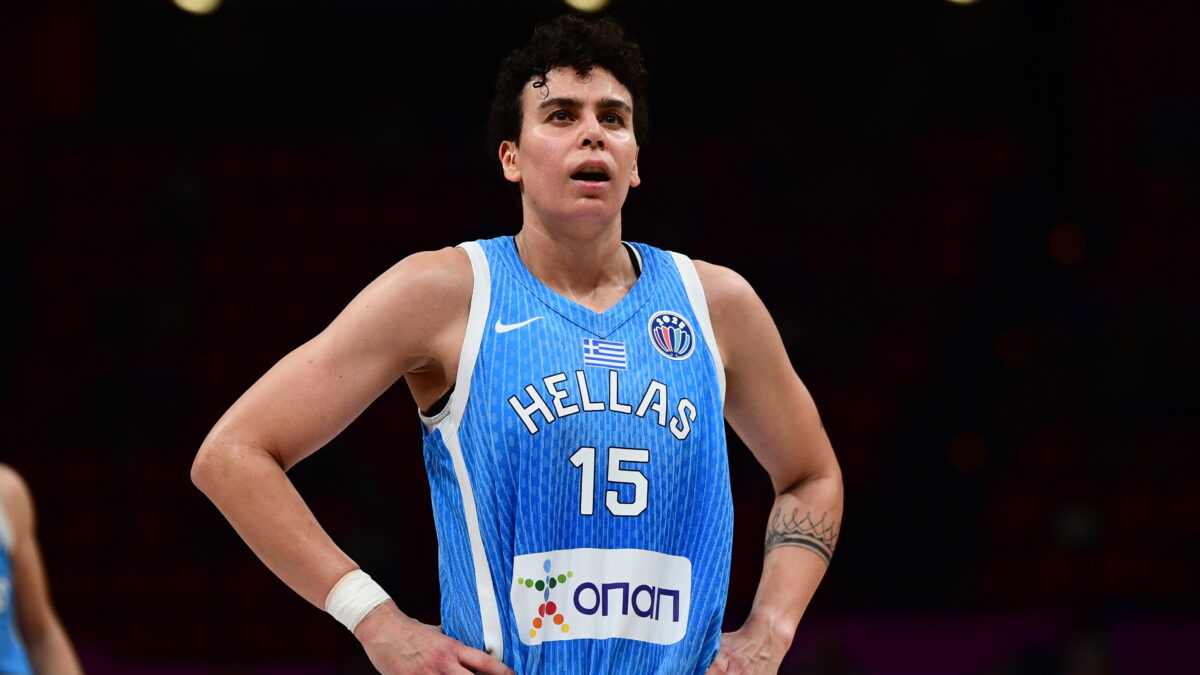 Η Άρτεμις Σπανού με την Εθνική Ελλάδας (KLODIAN LATO