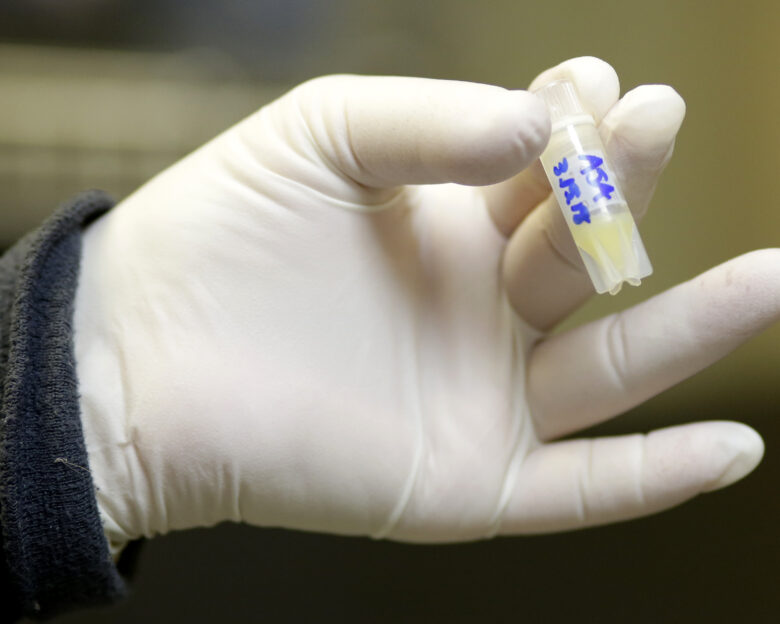 Εξηγήσεις από την Ευρωπαϊκή Τράπεζα Σπέρματος Δανίας: Το γονίδιο του καρκίνου δεν ήταν ανιχνεύσιμο κατά τους ελέγχους