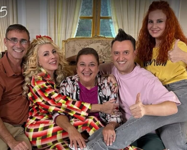 Στο παρά πέντε