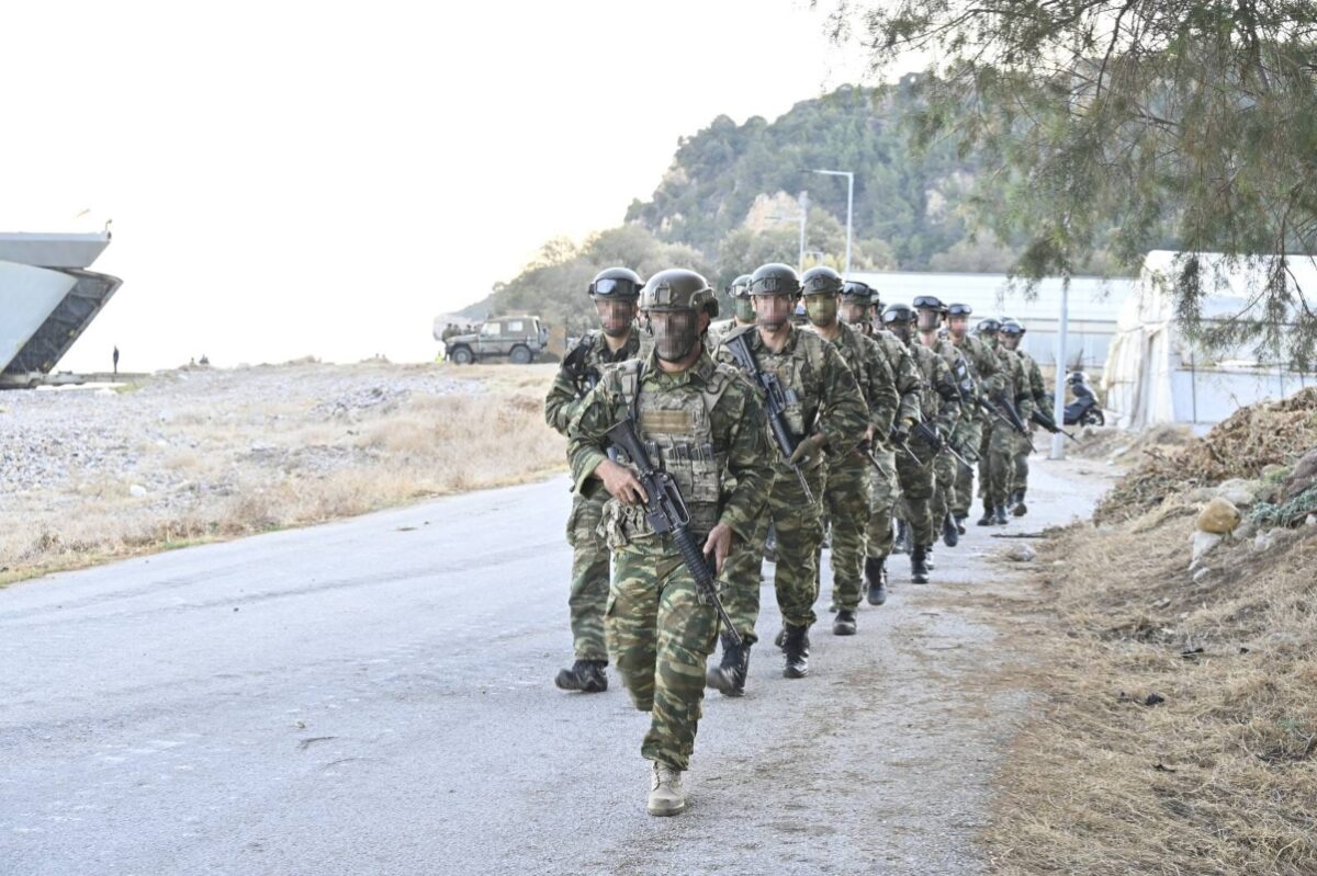 Στρατιωτικοί