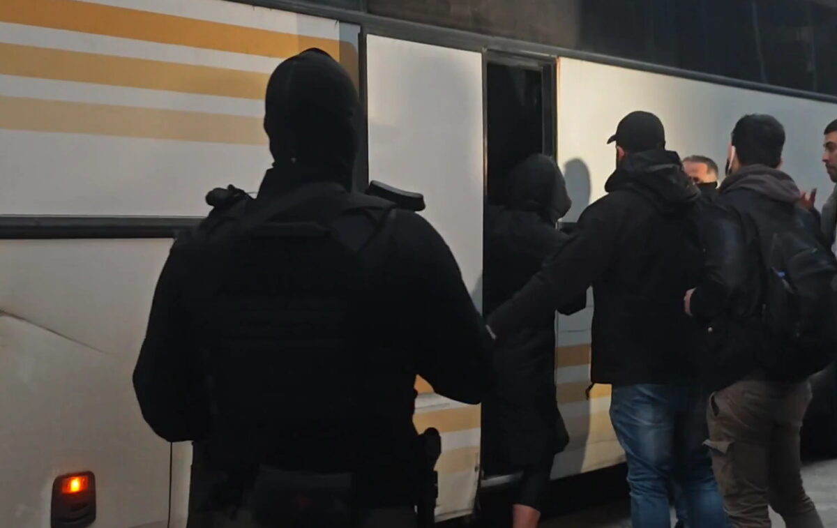 Οι συλληφθέντες έφτασαν στην Ευρωπαϊκή Εισαγγελία