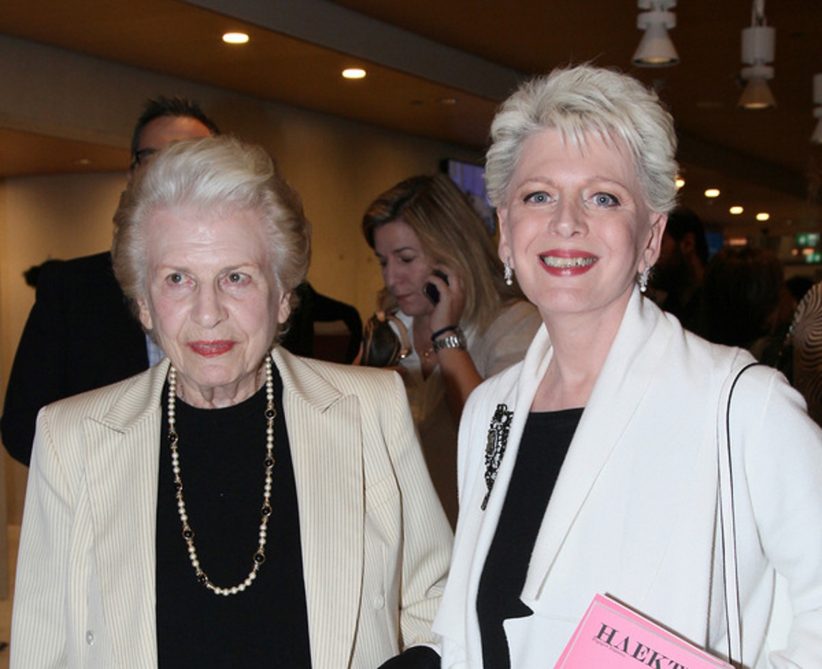 Η Σύλβα Ακρίτα με την κόρη της Έλενα Ακρίτα, σε παλαιότερη φωτογραφία τους ΑΠΕ-ΜΠΕ