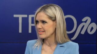 Η Σύνθια Σάπικα