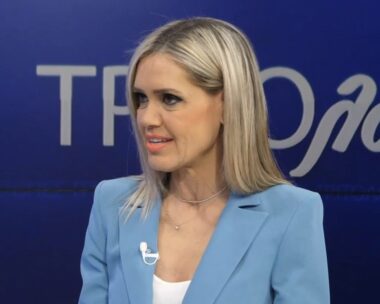 Η Σύνθια Σάπικα