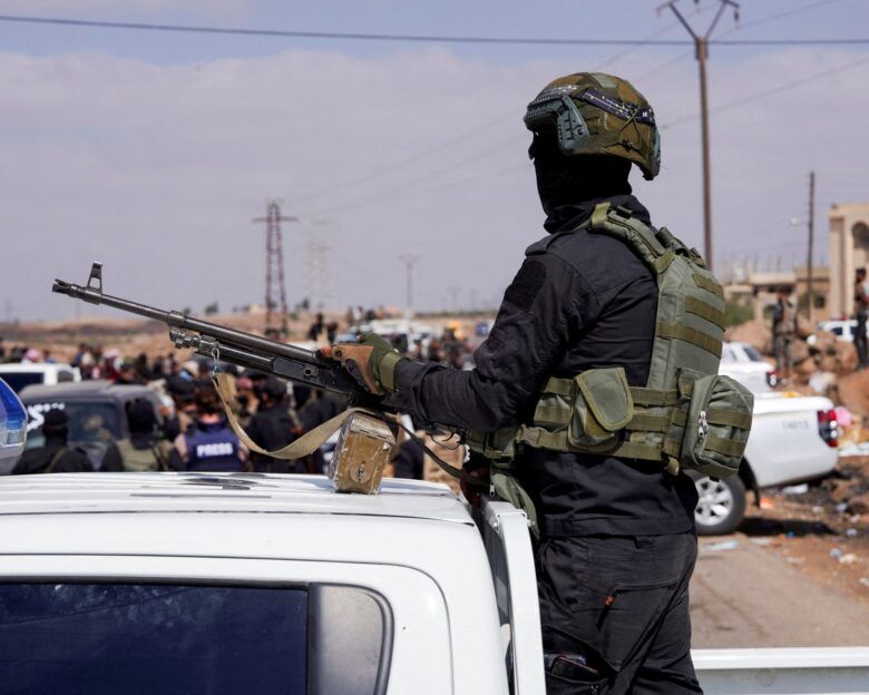 Συρία: Οβίδες άγνωστης προέλευσης έπεσαν κοντά στο στρατιωτικό αεροδρόμιο Μεζά στη Δαμασκό