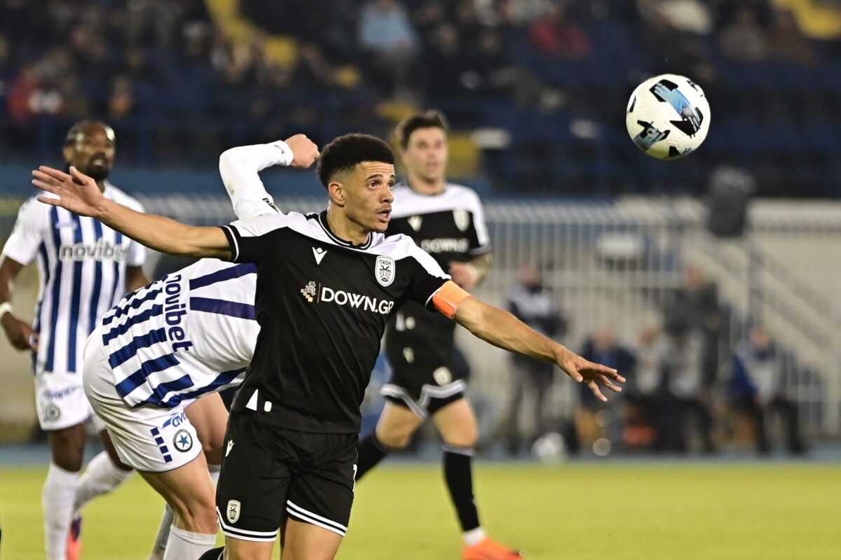 Ο Τάισον με τη φανέλα του ΠΑΟΚ