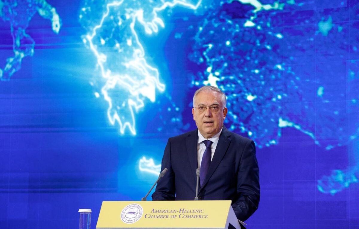 Ο Τάκης Θεοδωρικάκος