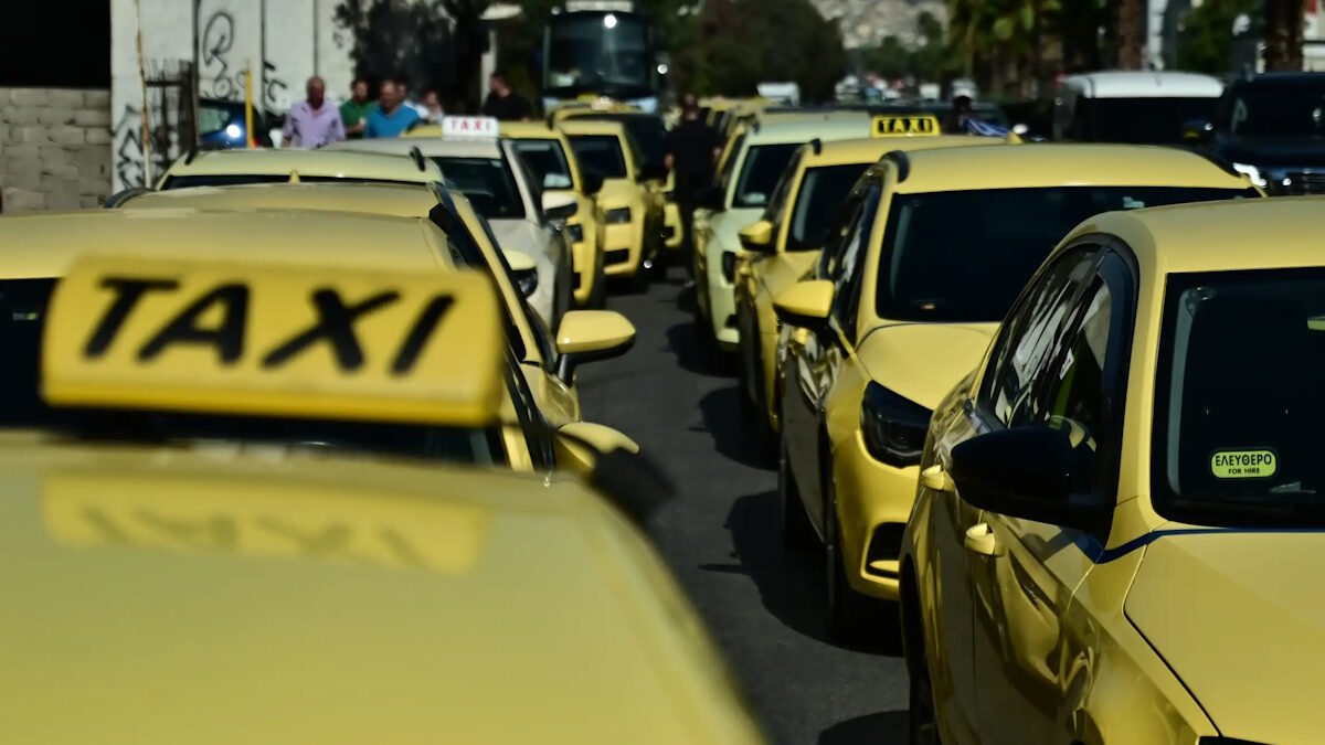 ΚΩΣΤΑΣ ΤΖΟΥΜΑΣ