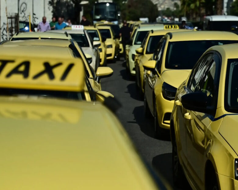 ΚΩΣΤΑΣ ΤΖΟΥΜΑΣ