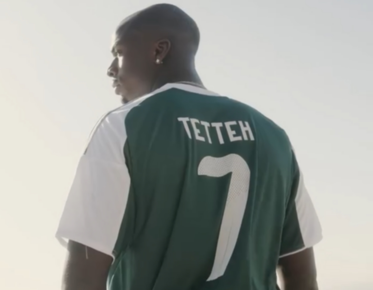 Ο Ανδρέας Τετέι φόρεσε τη φανέλα με το νούμερο 7 στον Παναθηναϊκό και έκανε ποδαράκια στη Φωκίωνος Νέγρη