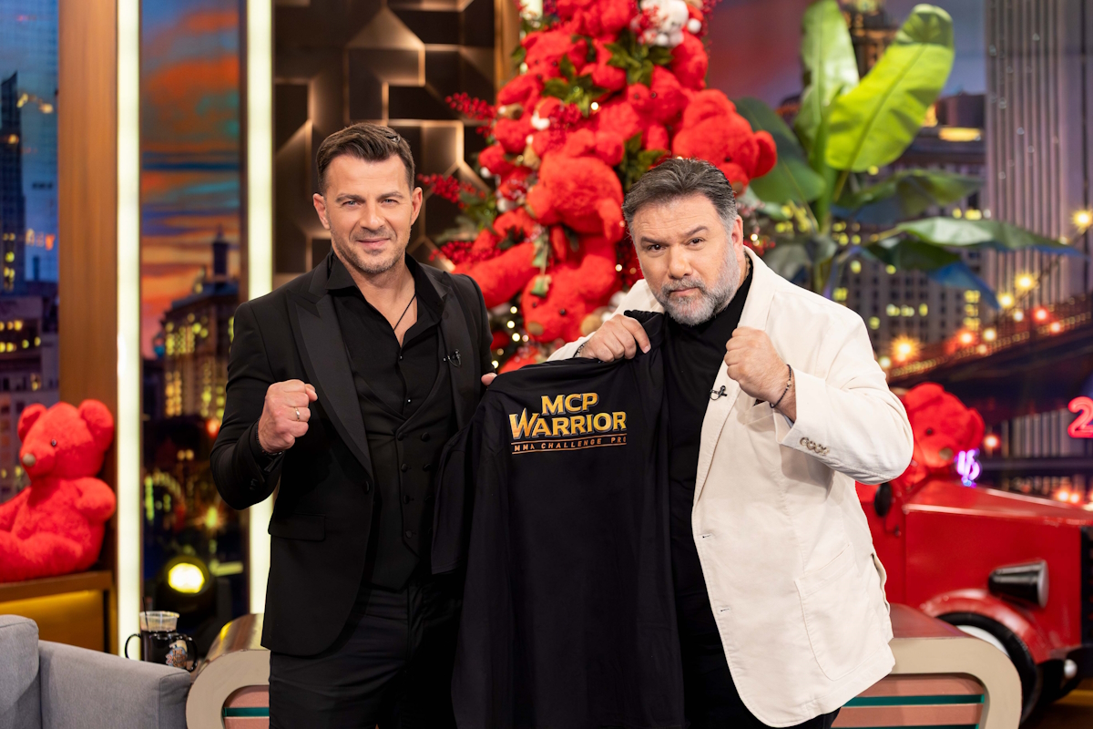 Ο Γιώργος Αγγελόπουλος με τον Γρηγόρη Αρναούτογλου