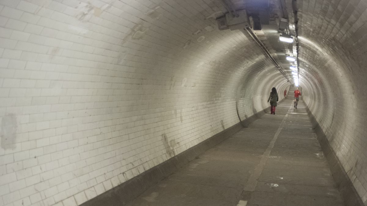 Το Greenwich Foot Tunnel στο Λονδίνο