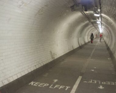 Το Greenwich Foot Tunnel στο Λονδίνο