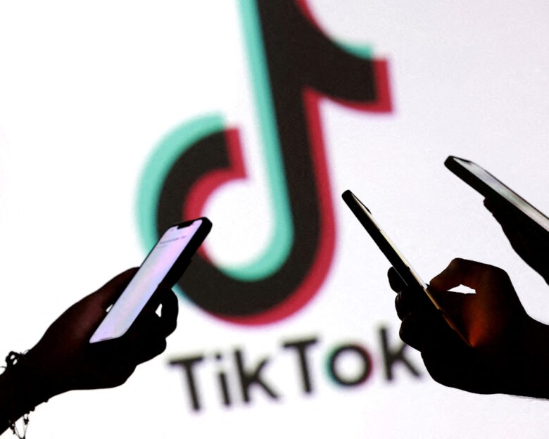 Πατήσια: Έκλειναν ραντεβού με άνδρες μέσω Tiktok υποδυόμενοι τη γυναίκα και τους «ξάφριζαν» – Μια σύλληψη
