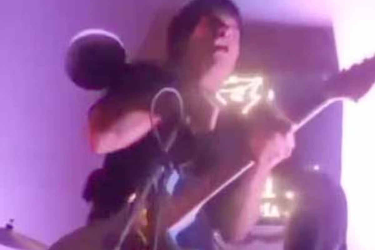 Τραγουδιστής