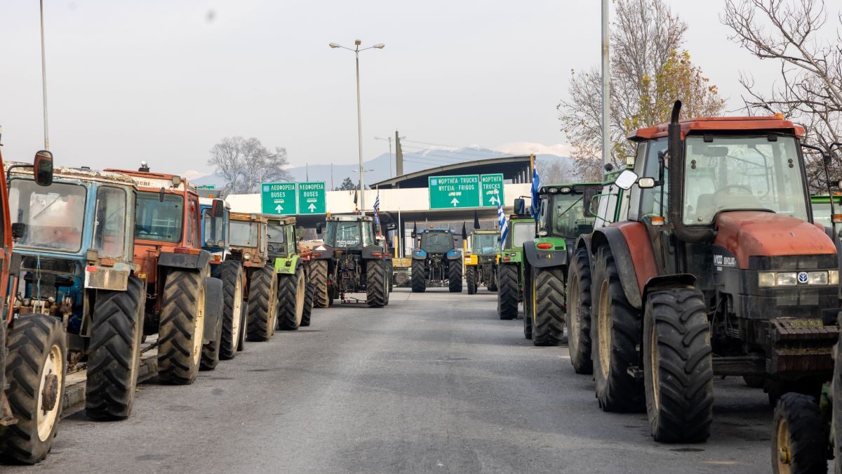 Μπλόκο αγροτών στον Προμαχώνα Σερρών