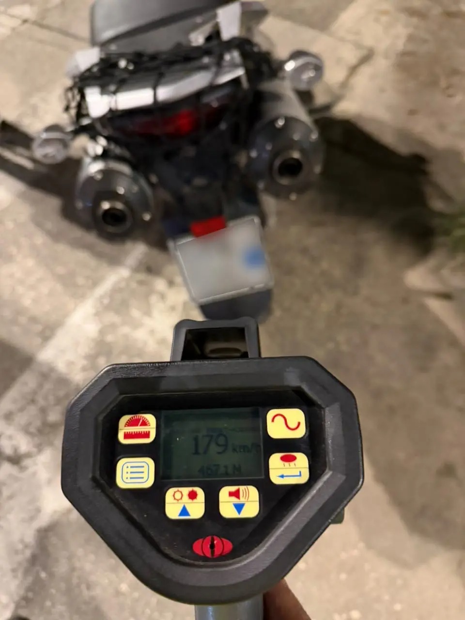 troxaia lewforos vouliagmenhs