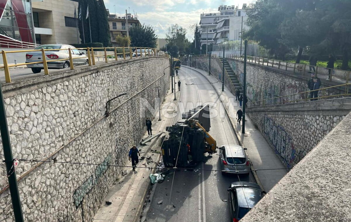 Σοβαρό τροχαίο στη Νέα Φιλαδέλφεια