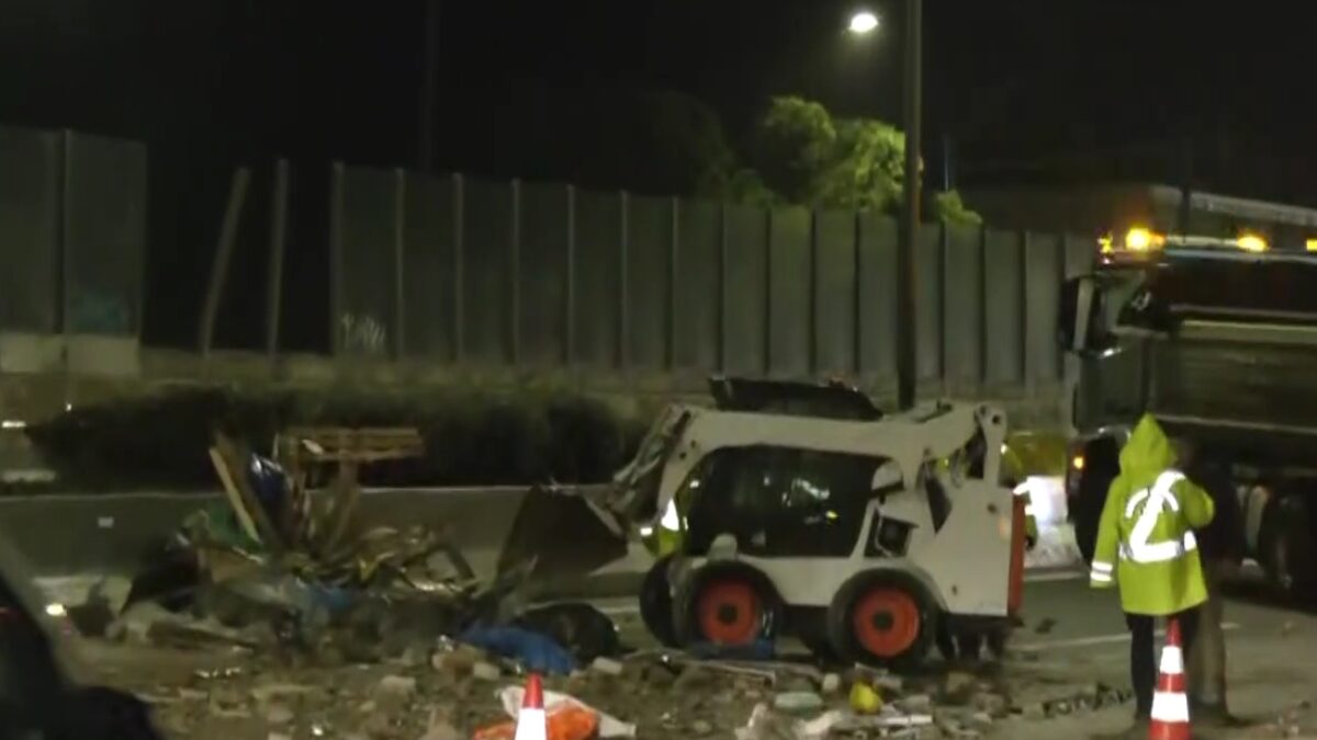 Κηφισός: 2 τραυματίες από σύγκρουση φορτηγού με αυτοκίνητο στο ύψος της Καλυφτάκη – Μεγάλες καθυστερήσεις