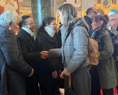 Τροχαίο στη Λούτσα: Θλίψη και πόνος στο τελευταίο αντίο στον 24χρονο – Συντετριμμένες η μητέρα και η αδερφή του