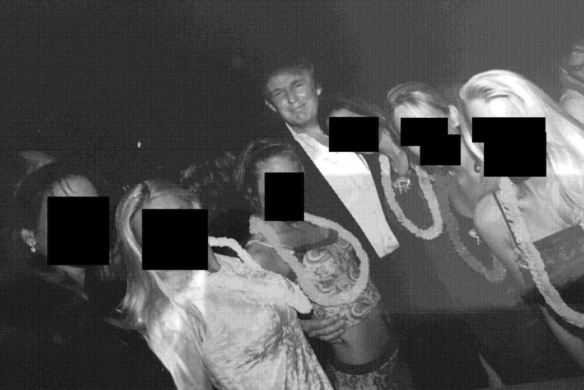 Ο Ντόναλντ Τραμπ με έξι γυναίκες