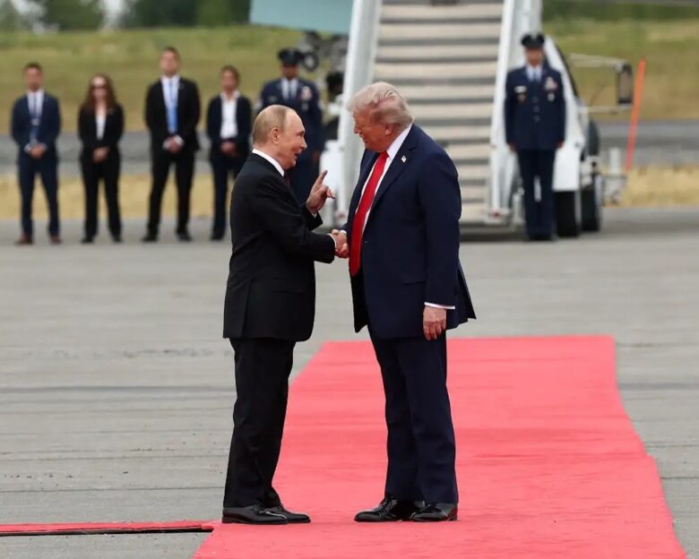 Η νέα στρατηγική ασφάλειας των ΗΠΑ ικανοποιεί τη Ρωσία – «Θετικό βήμα» δηλώνει το Κρεμλίνο