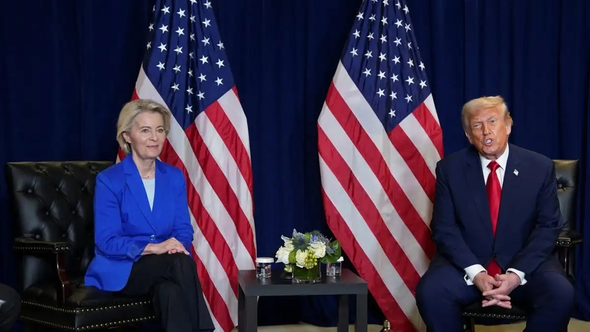 Η πρόεδρος της Κομισιόν, Ούρσουλα φον ντερ Λάιεν και ο Πρόεδρος των ΗΠΑ, Ντόναλντ Τραμπ