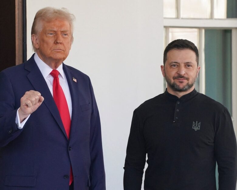 Ο Αμερικανός πρόεδρος Ντόναλντ Τραμπ και ο πρόεδρος της Ουκρανίας Βολοντιμίρ Ζελένσκι
