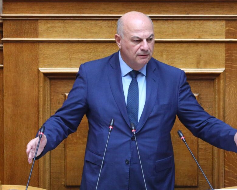 Κώστας Τσιάρας: Οι αγρότες να έρθουν και σήμερα αν θέλουν να συζητήσουμε – Διαφορετικά τα αιτήματα ανά μπλόκο