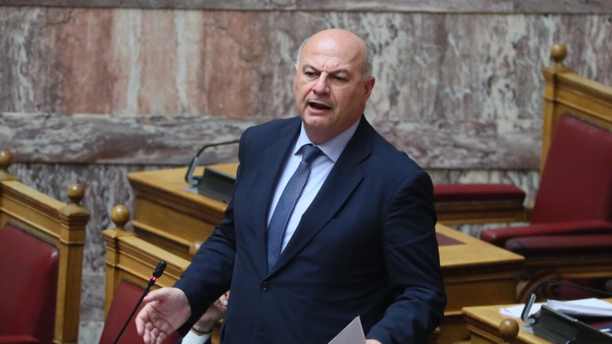 Ο Κώστας Τσιάρας