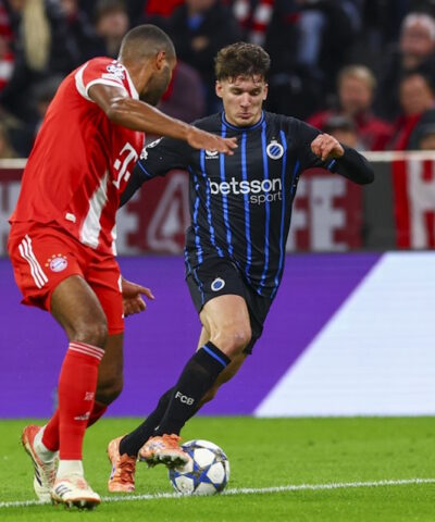 Ο Τζόλης με τη φανέλα της Μπριζ