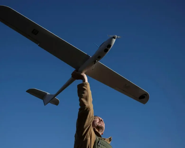 Ρωσία: Νέο μπαράζ επιδρομών ουκρανικών drones σε χημικά εργοστάσια στο Σμολένσκ και στο Νόβγκοροντ