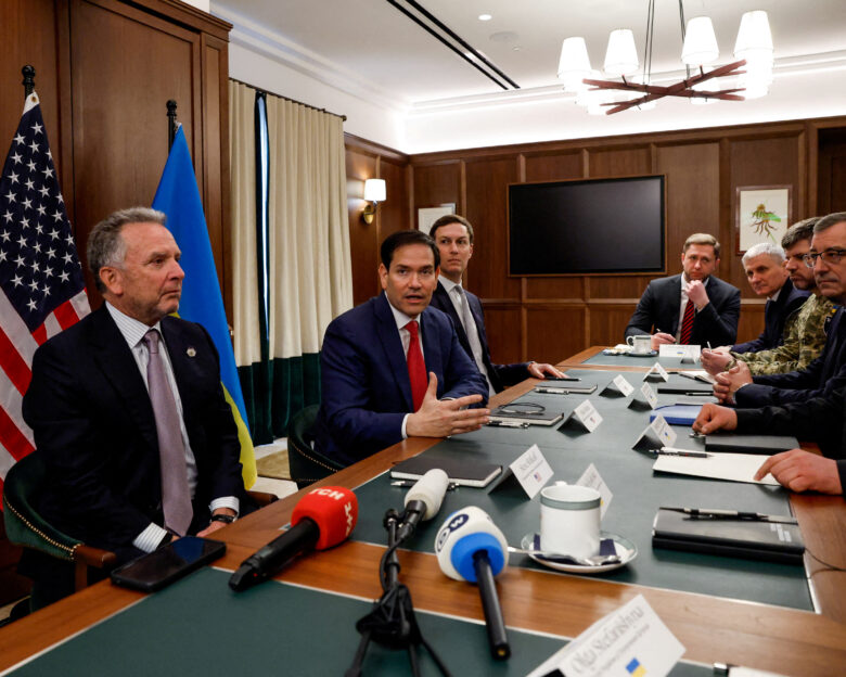 ΗΠΑ και Ουκρανία εκτιμούν ότι κάθε πρόοδος προς την ειρήνη εξαρτάται πλέον από τη Ρωσία