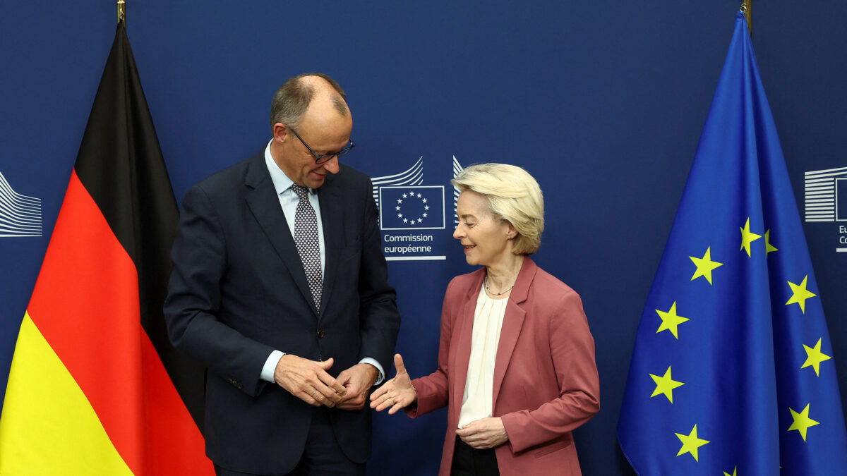 Ο Φρίντριχ Μερτς και η Ούρσουλα φον ντερ Λάιεν