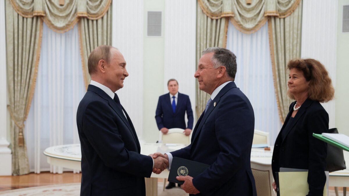 Ο Βλαντιμίρ Πούτιν και ο Στιβ Γουίτκοφ σε προηγούμενη συνάντηση