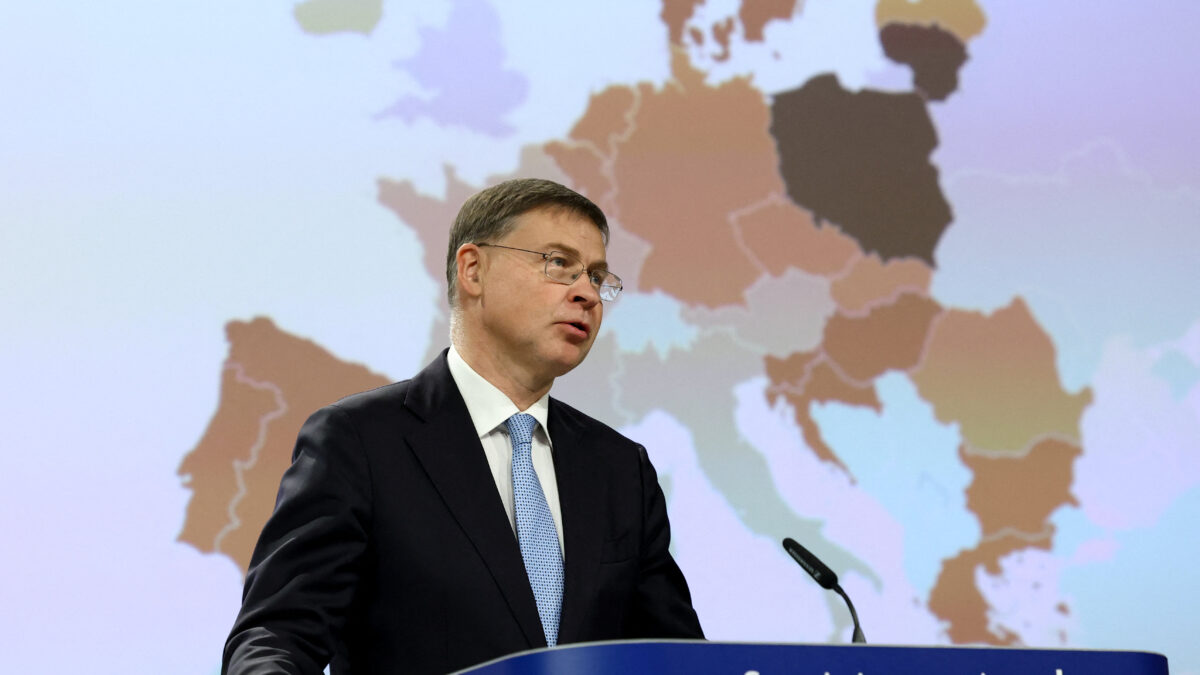 Ο Ευρωπαίος Επίτροπος αρμόδιος για την Οικονομία και την Παραγωγικότητα Βάλντις Ντομπρόβσκις