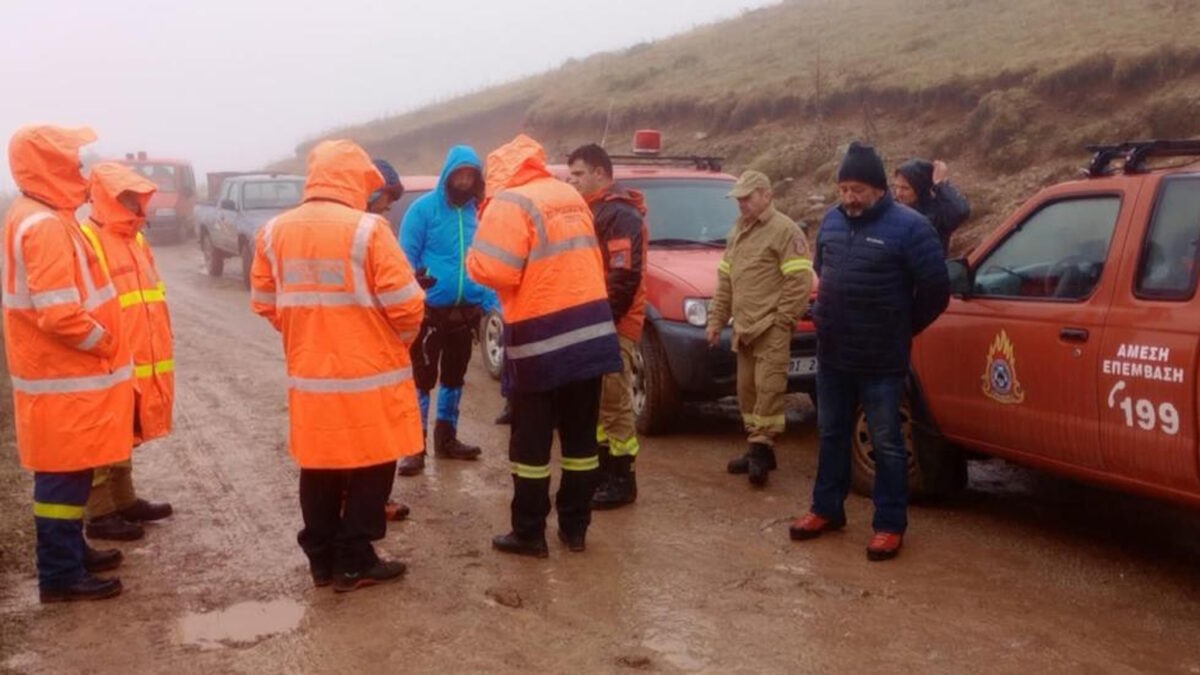 Από την επιχείρηση μεταφοράς των 4 σορών από τα Βαρδούσια όρη