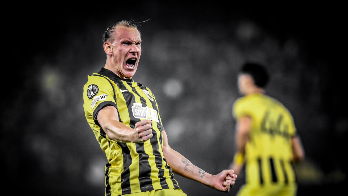 Ο Βίντα στο παιχνίδι με την Κραϊόβα (ΜΑΡΚΟΣ ΧΟΥΖΟΥΡΗΣ