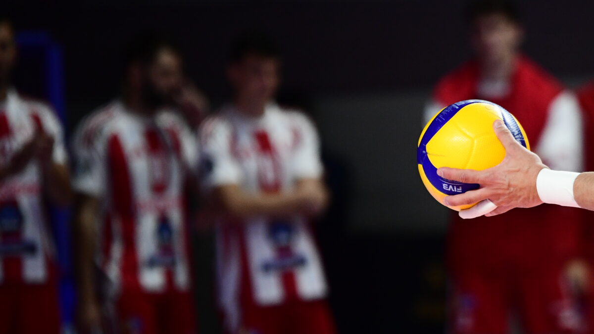 Σκοτάδι στο γήπεδο της Νέας Σμύρνης (KLODIAN LATO