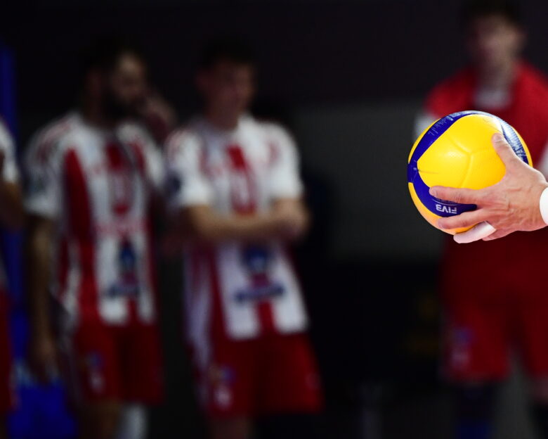 ΠΑΟΚ – Ολυμπιακός: Διακοπή στον τελικό του League Cup του βόλεϊ ανδρών μετά από πρόβλημα με το φωτισμό