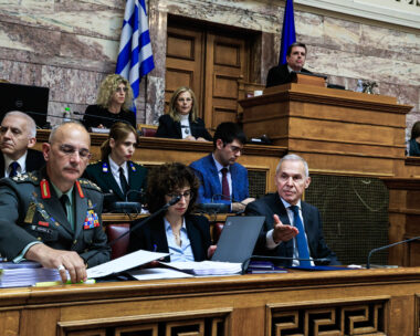 Συνέχιση της επεξεργασίας και εξέτασης του σχεδίου νόμου του Υπουργείου Εθνικής Άμυνας "Χάρτης Μετάβασης των Ενόπλων Δυνάμεων στη Νέα Εποχή (Σταδιοδρομία και εξέλιξη Αξιωματικών, Υπαξιωματικών και Επαγγελματιών Οπλιτών των Ενόπλων Δυνάμεων, μισθολογικές ρυθμίσεις για το στρατιωτικό προσωπικό των Ενόπλων Δυνάμεων, αναδιοργάνωση ακαδημαϊκής εκπαίδευσης των Ενόπλων Δυνάμεων, στρατολογία των Ελλήνων, εθελοντική στράτευση γυναικών και άλλες διατάξεις)", Παρασκευή 19 Δεκεμβρίου 2025.   (ΓΙΩΡΓΟΣ ΚΟΝΤΑΡΙΝΗΣ