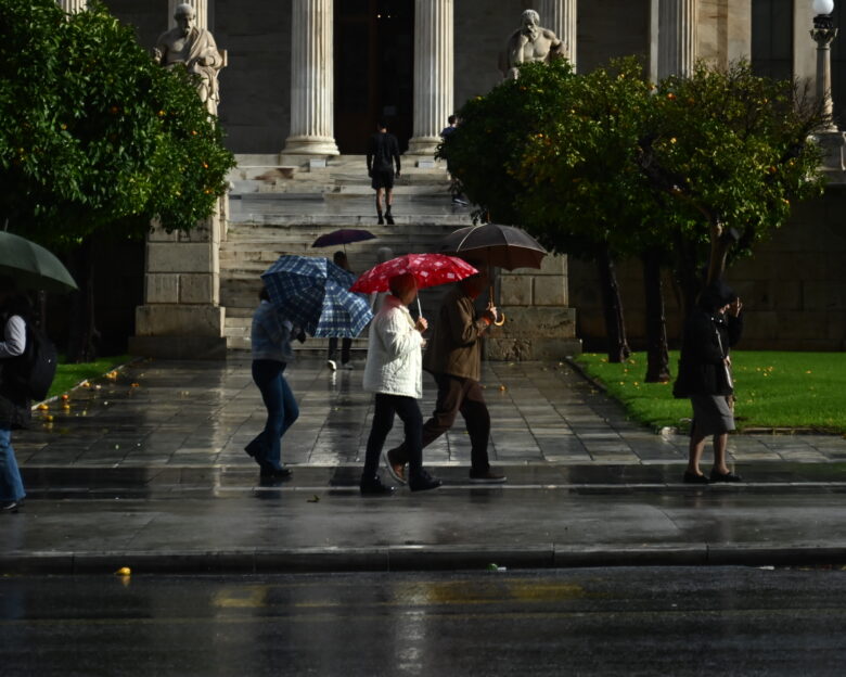 Καιρός – Μαρουσάκης: Ακραία φαινόμενα με χοντρό χαλάζι, πολλούς κεραυνούς ακόμα και ανεμοστρόβιλους φέρνει η νέα κακοκαιρία