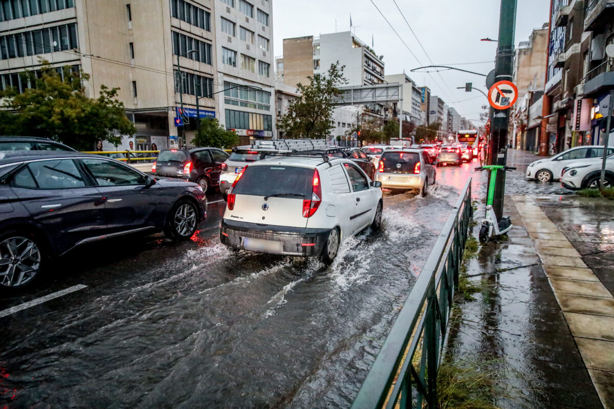 Βροχή στην Αθήνα
