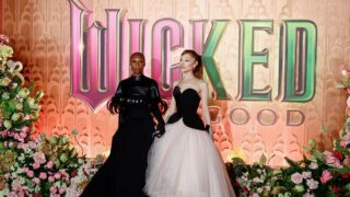 Σίνθια Ερίβο και Αριάνα Γκράντε