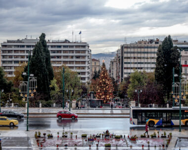 Χριστουγεννιάτικο δέντρο στο Σύνταγμα