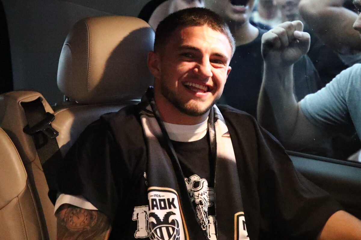 Ο Ζαφείρης μετά τη μετεγγραφή του στον ΠΑΟΚ (ΝΑΣΟΣ ΣΙΜΟΠΟΥΛΟΣ